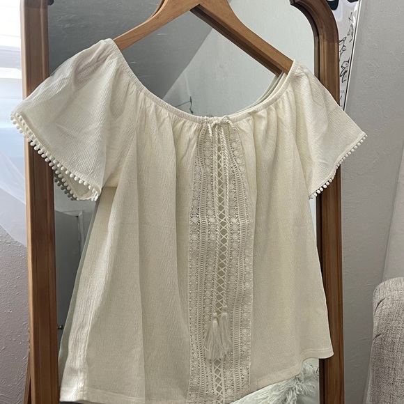 Verona Tassel Blouse-NWT PINK - Picture 7 of 7